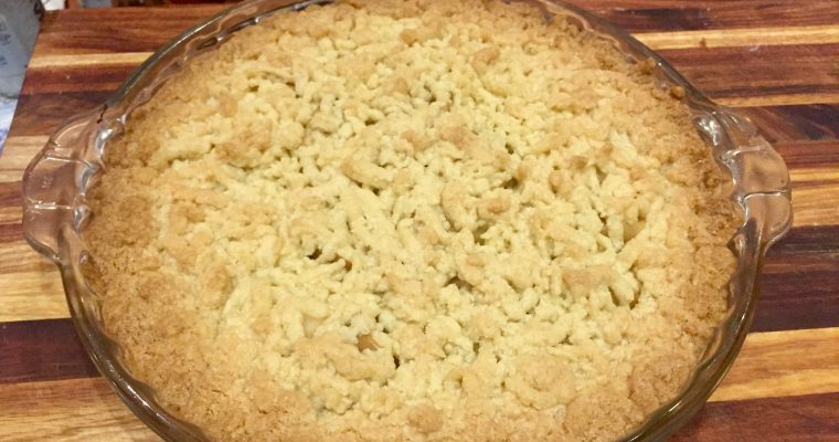 Krummelappeltert (Apple crumble)